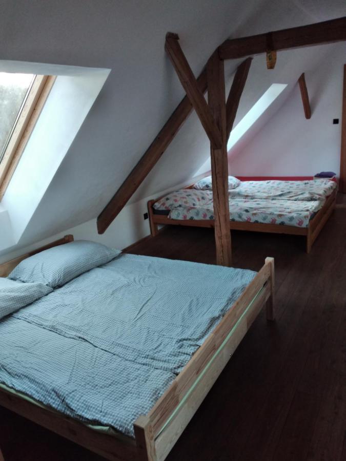 Kypruv Mlyn Villa Kninice ภายนอก รูปภาพ