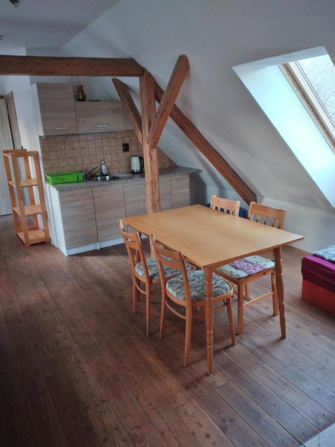 Kypruv Mlyn Villa Kninice ภายนอก รูปภาพ