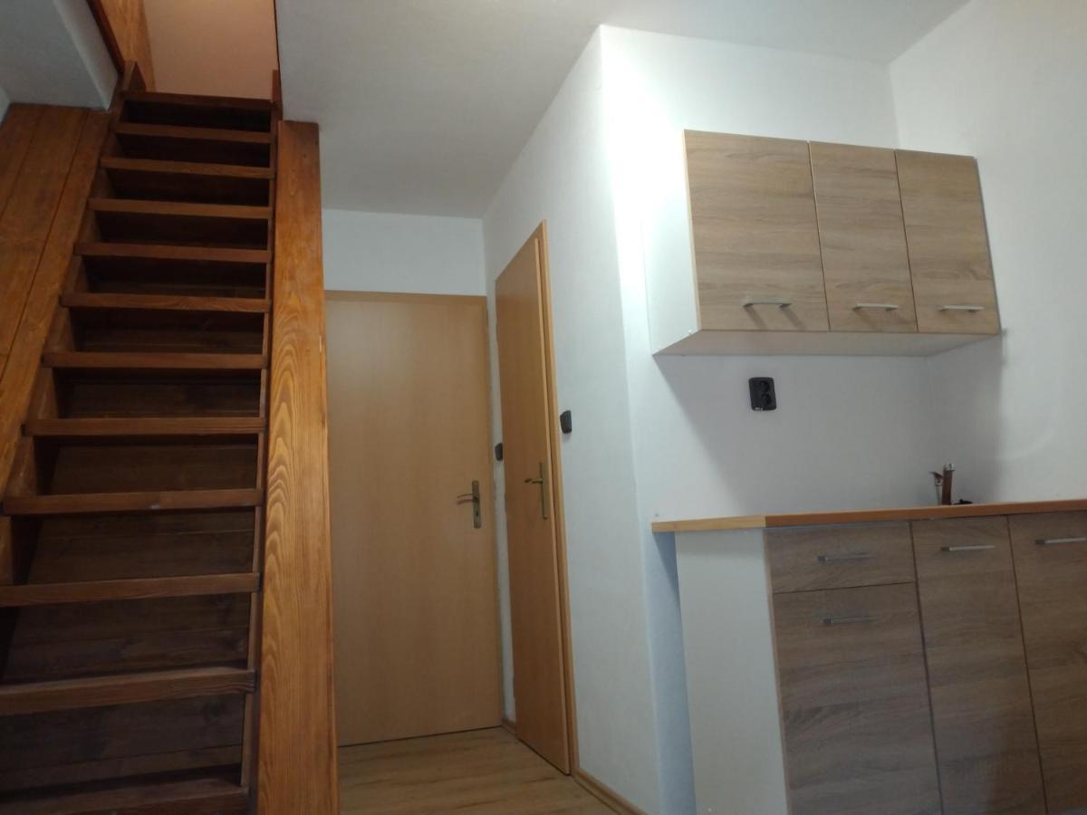 Kypruv Mlyn Villa Kninice ภายนอก รูปภาพ