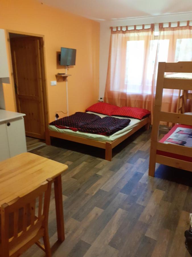 Kypruv Mlyn Villa Kninice ภายนอก รูปภาพ