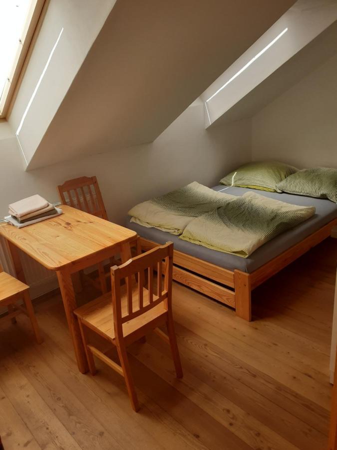 Kypruv Mlyn Villa Kninice ภายนอก รูปภาพ